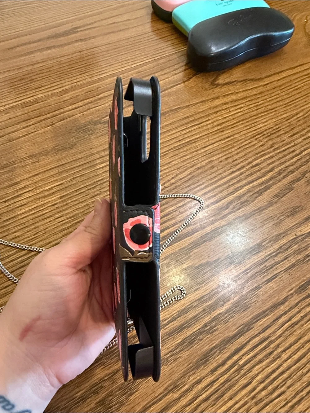 kate spade Black Floral Crossbody Phone Wallet with Pink Roses